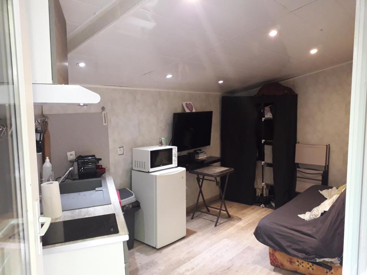 Chalet Type Studio De Charme Avec Jacuzzi Guest House Touet-de-l'Escarene Exterior photo